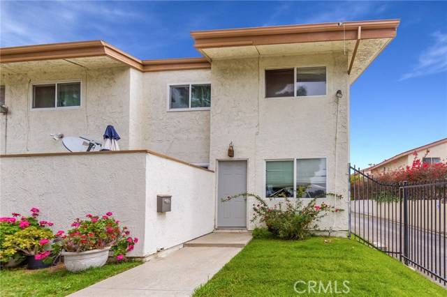 Sylmar (los Angeles), CA 91342,13100 Dronfield Avenue