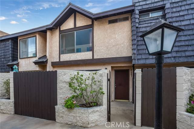 Encino (los Angeles), CA 91316,5461 Newcastle Avenue #15