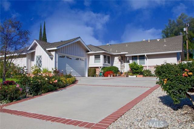 North Hills (los Angeles), CA 91343,9338 Swinton Avenue