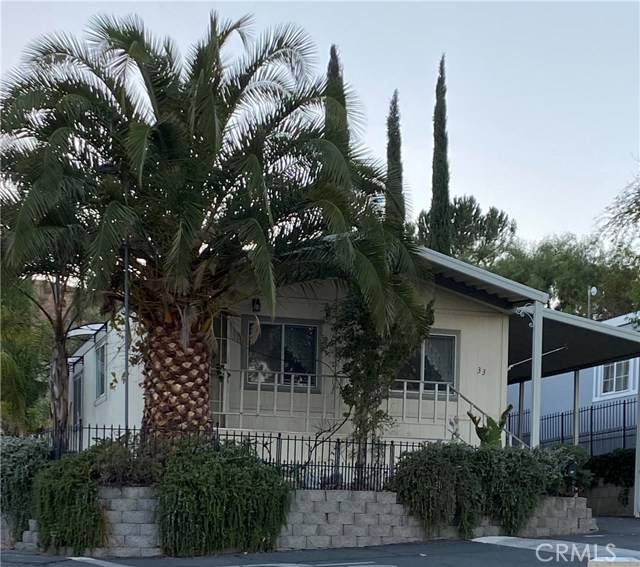 Castaic, CA 91384,30000 Hasley Canyon Road #33
