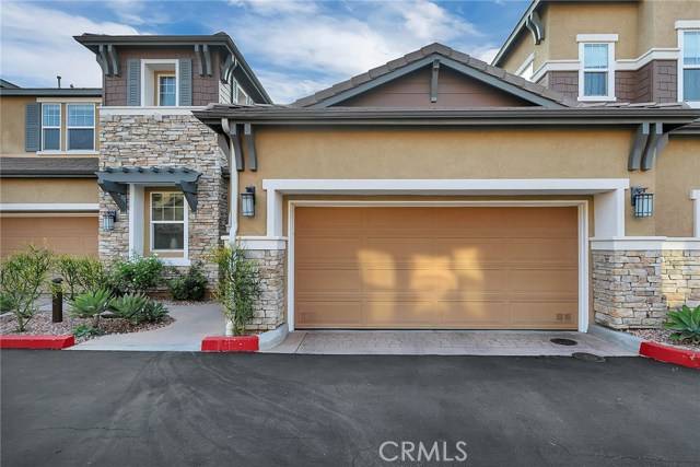 Sylmar (los Angeles), CA 91342,16703 Nicklaus Drive #30A