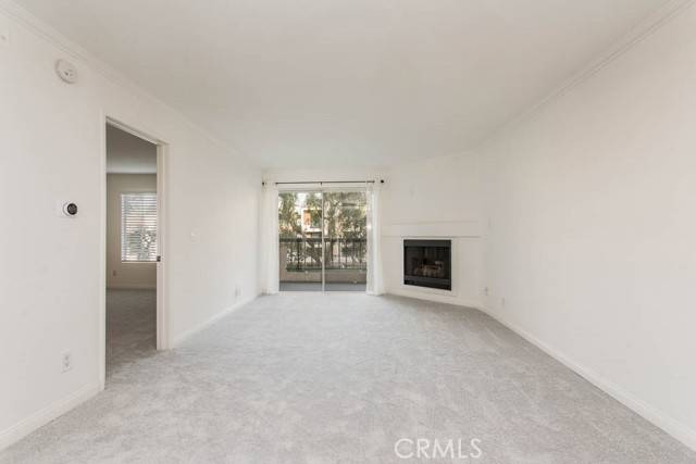 Woodland Hills (los Angeles), CA 91367,5510 Owensmouth Avenue #226