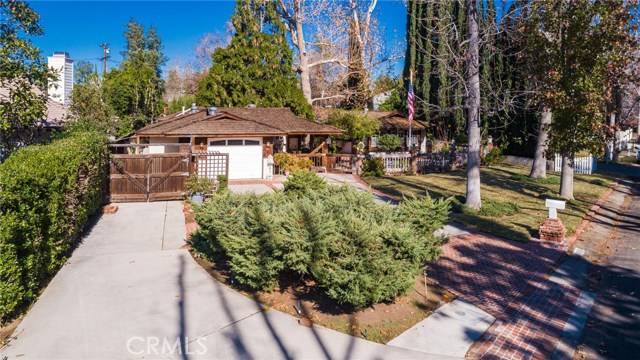 Woodland Hills (los Angeles), CA 91367,23121 Ostronic Drive