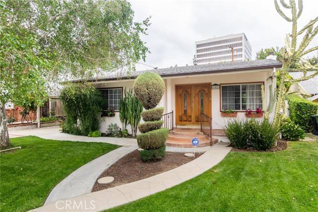 Woodland Hills (los Angeles), CA 91364,21021 Costanso Street