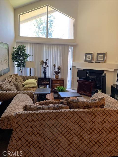 Woodland Hills (los Angeles), CA 91367,21550 Burbank Boulevard #303