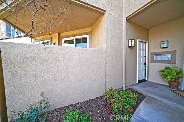 Valencia (santa Clarita), CA 91355,23811 Del Monte Drive #117