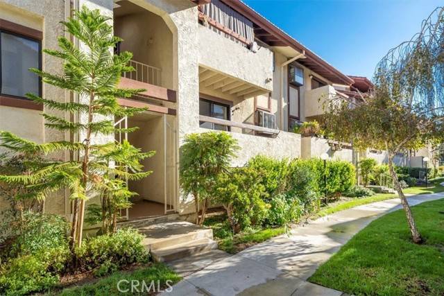 Canyon Country (santa Clarita), CA 91387,18012 Saratoga Way #529