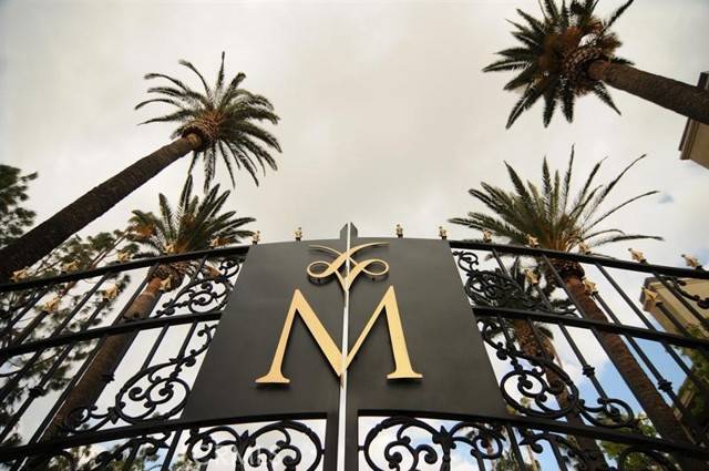 Woodland Hills (los Angeles), CA 91367,5525 Canoga Avenue #328