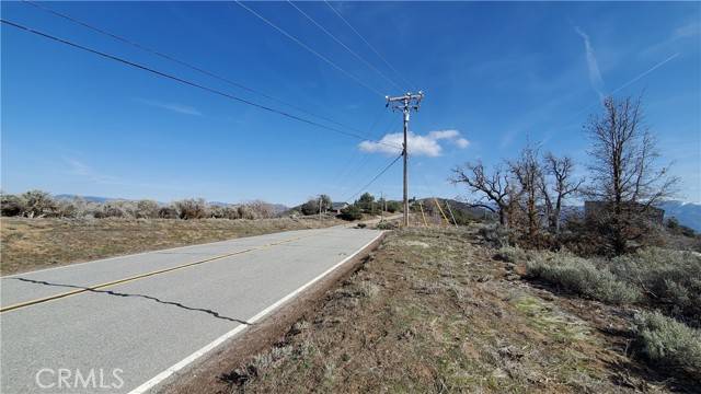 Tehachapi, CA 93561,25041 Jacaranda Drive