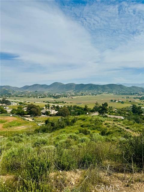 Agua Dulce, CA 91390,10517 Sierra