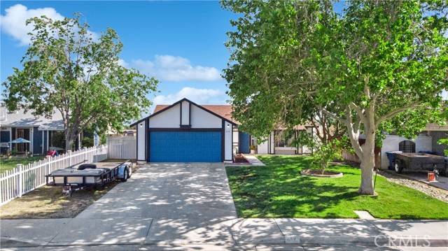 Lancaster, CA 93534,652 Twinberry Lane