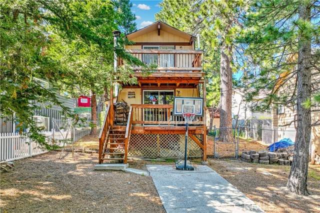Running Springs, CA 92382,31810 Panorama Drive