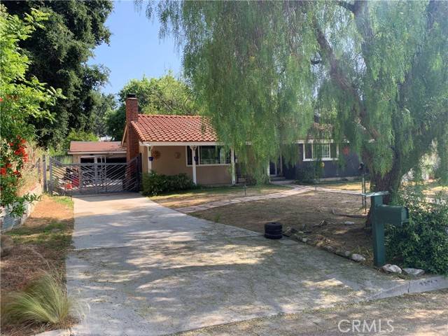 Newhall (santa Clarita), CA 91321,23506 Neargate Drive