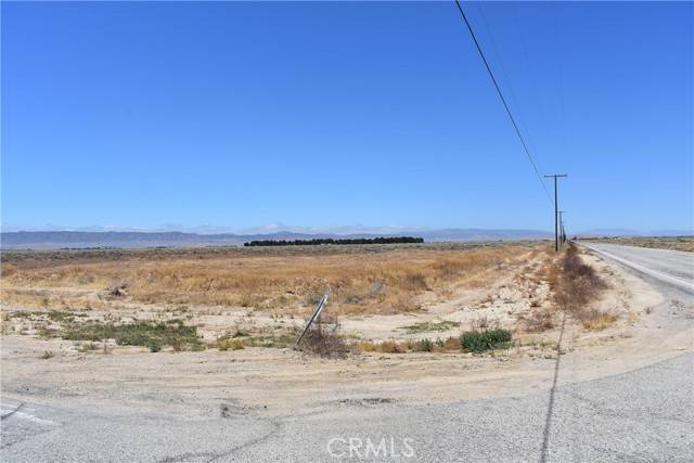 Lancaster, CA 93536,3000 W Avenue F