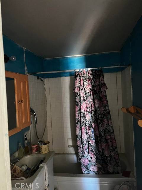 Ridgecrest, CA 93555,328 N Helena Street