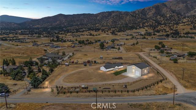 Tehachapi, CA 93561,21736 Pinon Canyon Road