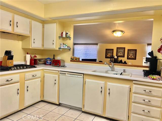 Calabasas, CA 91302,23777 Mulholland Hwy Spc 142