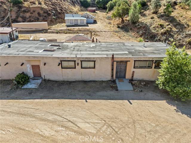 Agua Dulce, CA 91390,13684 Sierra