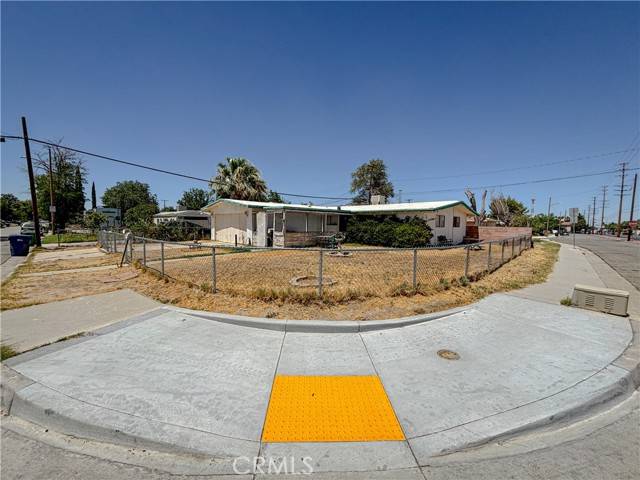 Lancaster, CA 93534,1003 W Avenue J6