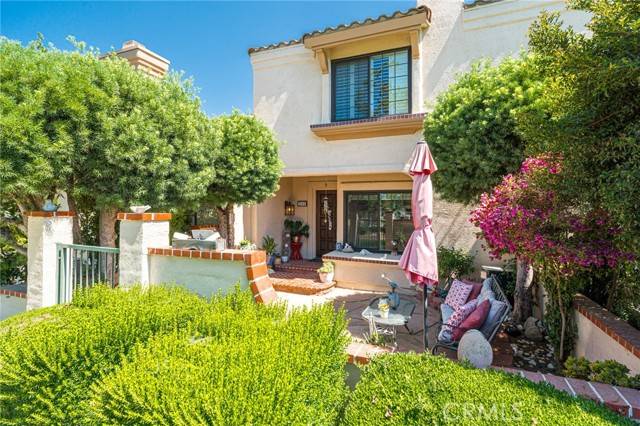 Simi Valley, CA 93065,224 Country Club Drive #D