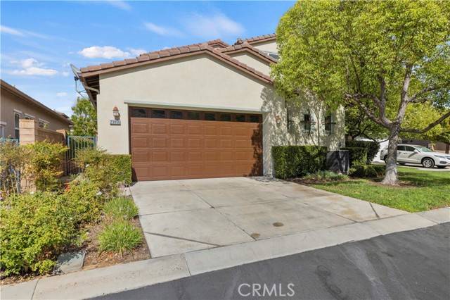 Valencia (santa Clarita), CA 91354,23806 Teak Court