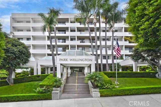 West Hollywood, CA 90069,1131 Alta Loma Road #327