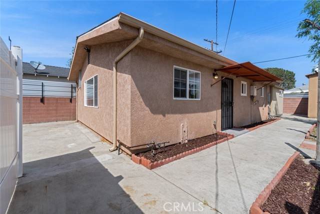 North Hollywood (los Angeles), CA 91605,7920 Saint Clair Avenue