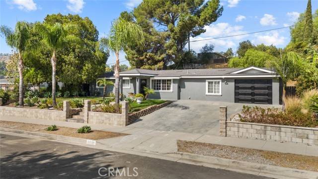 Granada Hills (los Angeles), CA 91344,17125 Sunderland Drive