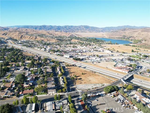 Castaic, CA 91384,31426 The Old Road