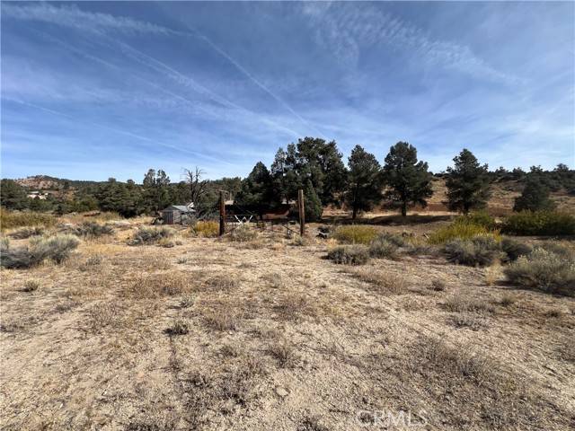 Frazier Park, CA 93225,32470 Juniper Trail