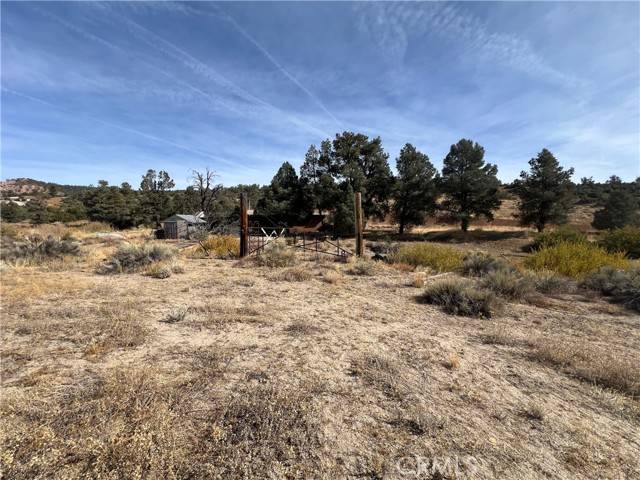 Frazier Park, CA 93225,32470 Juniper Trail