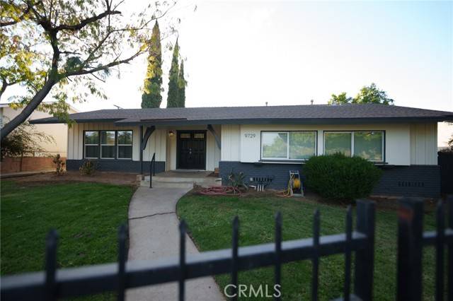 North Hills (los Angeles), CA 91343,9729 Woodley Ave