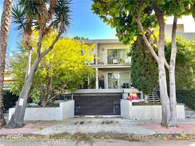 West Hollywood, CA 90069,622 Westmount Dr #D