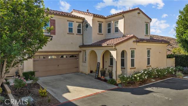 Newhall (santa Clarita), CA 91350,26008 Lindale Place