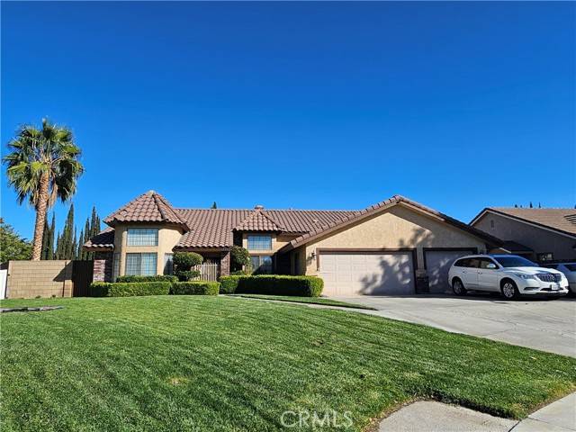 Lancaster, CA 93536,43450 Wendy Way