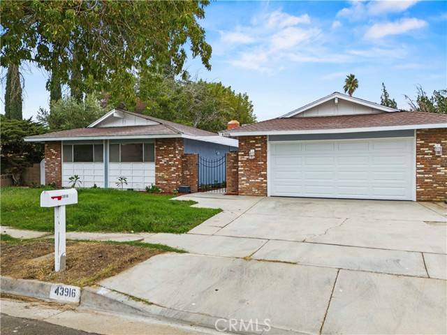 Lancaster, CA 93536,43916 Galion Avenue