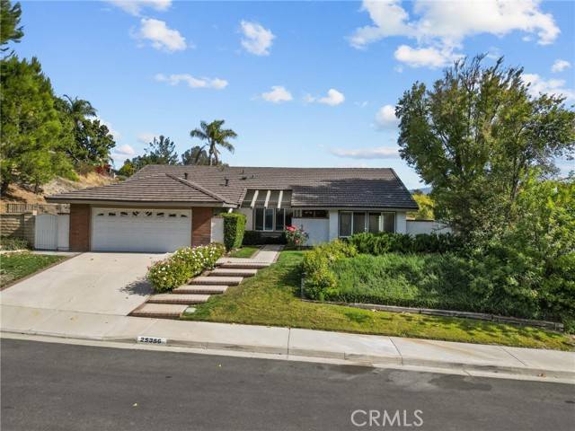 Valencia (santa Clarita), CA 91355,25356 Fortuna Drive