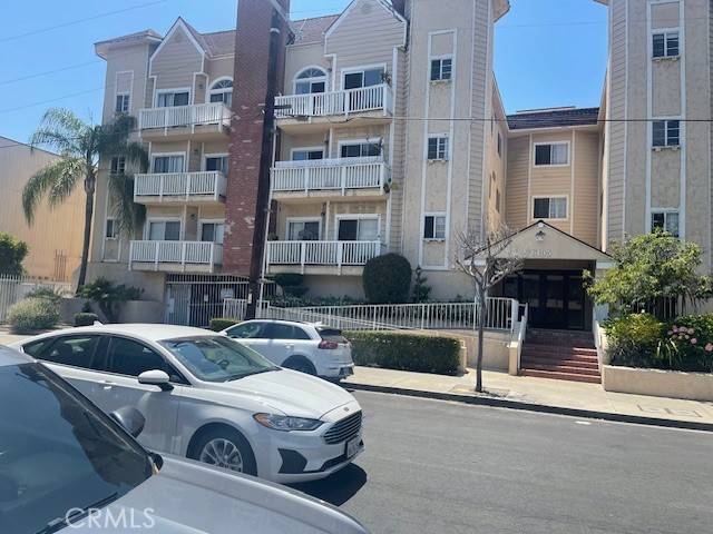 Encino (los Angeles), CA 91316,5135 Zelzah Avenue #202