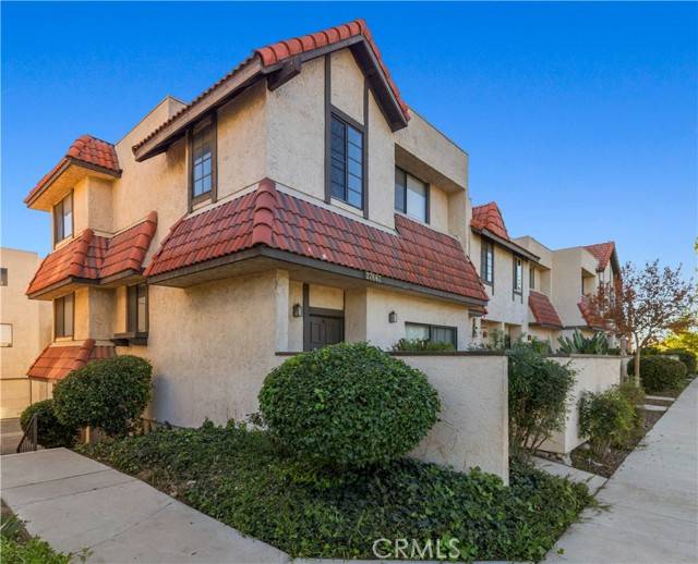 Canyon Country (santa Clarita), CA 91387,27667 Ironstone Drive #1