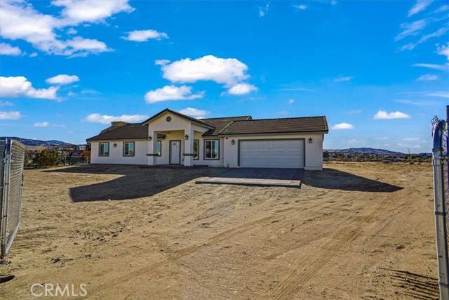 Palmdale, CA 93552,5906 T2 Avenue