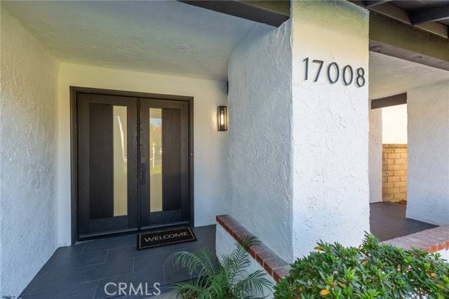 Granada Hills (los Angeles), CA 91344,17008 Tennyson Place