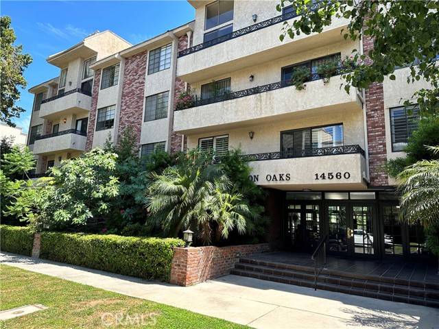 Sherman Oaks, CA 91403,14560 Benefit Street #301