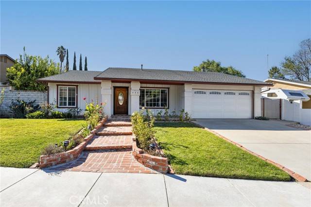 Simi Valley, CA 93065,829 Greenbriar Avenue