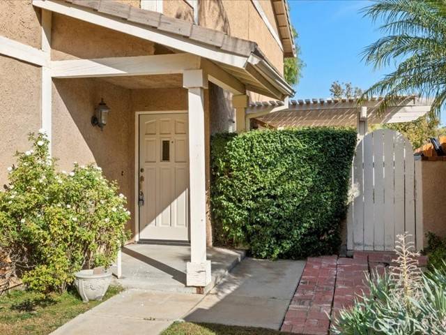 Valencia (santa Clarita), CA 91355,25860 Estaban Drive