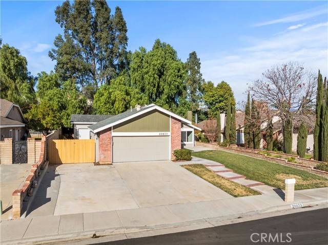 Saugus (santa Clarita), CA 91350,20833 Calwood Street