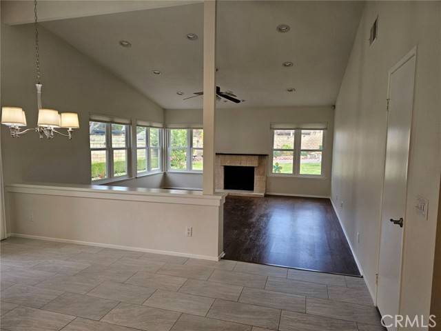 Valencia (santa Clarita), CA 91355,26208 Sival Court