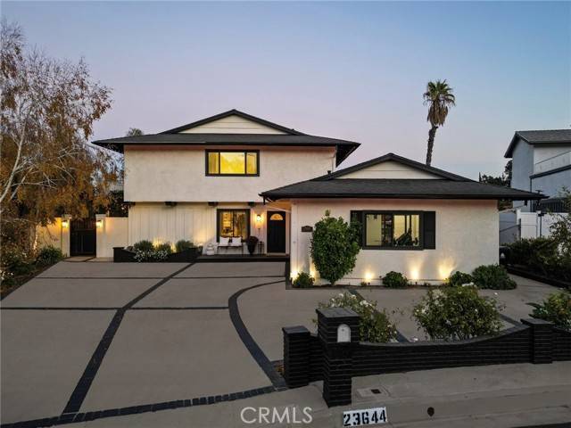 West Hills (los Angeles), CA 91304,23644 Del Cerro Circle