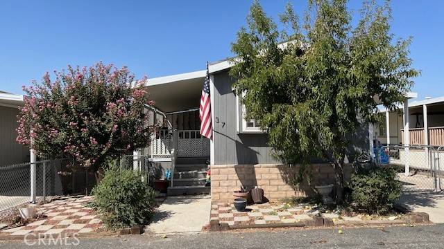 Rosamond, CA 93560,3303 Sierra Highway #37