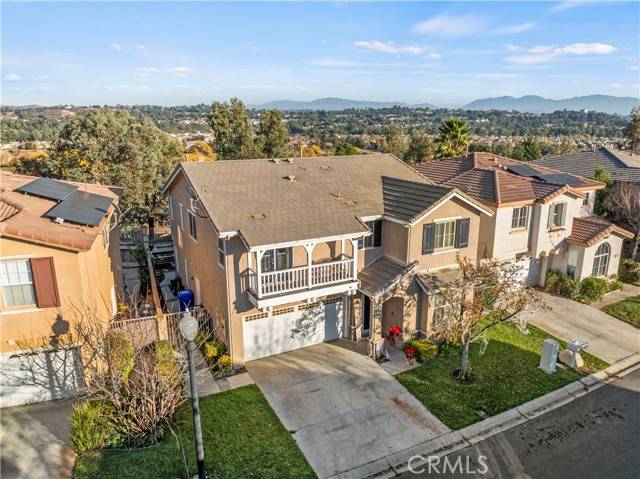 Valencia (santa Clarita), CA 91354,27950 Periwinkle Lane