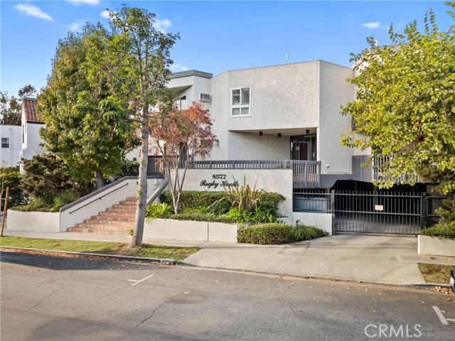 West Hollywood, CA 90069,8577 Rugby Drive #101